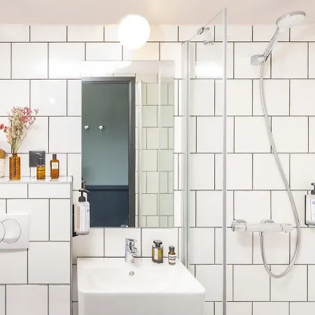 Eklo Centre Gare Saint-roch 3*