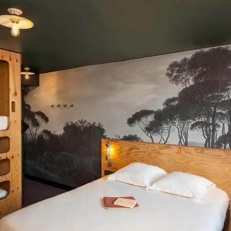 Eklo Centre Gare Hotel
