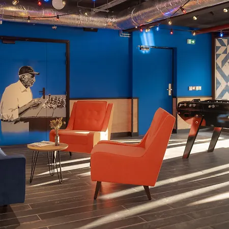 Eklo Centre Gare Saint-roch 3*