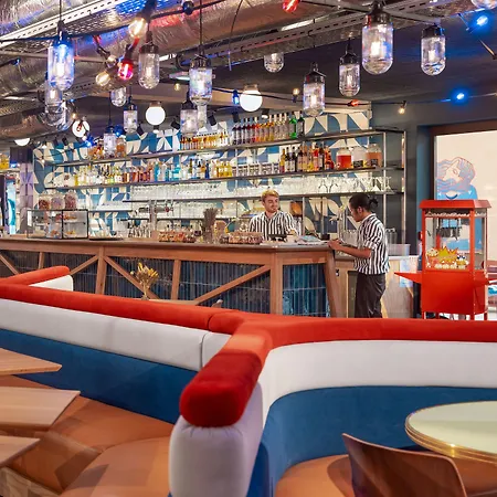 Eklo Centre Gare Saint-roch ホテル 3*
