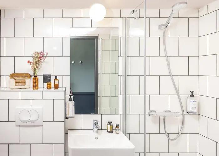 Eklo Centre Gare Saint-roch 3*