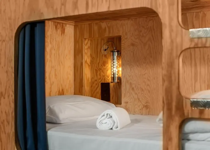 Eklo Centre Gare Saint-roch Hotel 3*