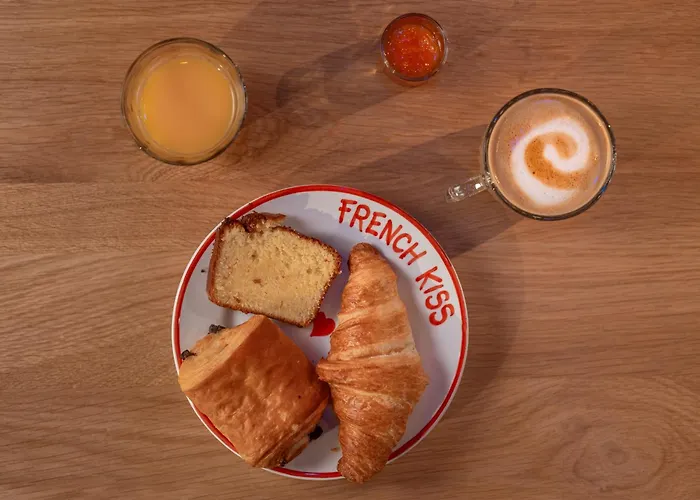 Eklo Centre Gare Saint-roch 3*