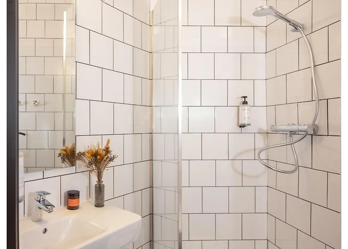 Eklo Centre Gare Saint-roch 酒店 3*