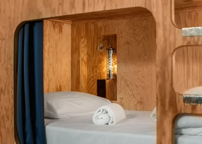 Eklo Centre Gare Saint-roch 3*