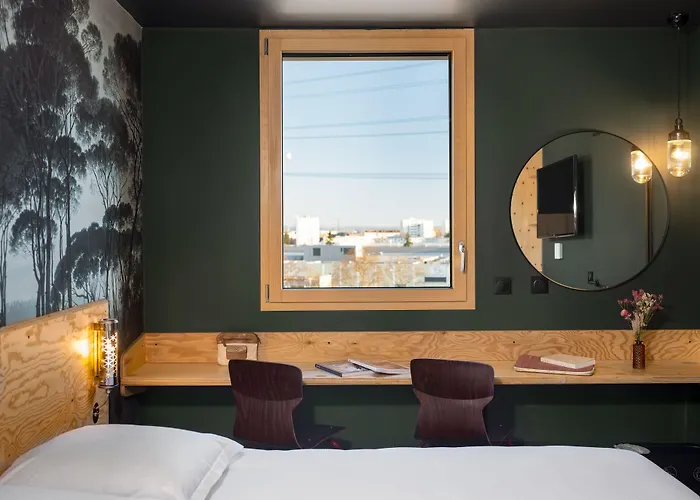 Eklo Centre Gare Saint-roch 酒店 3*